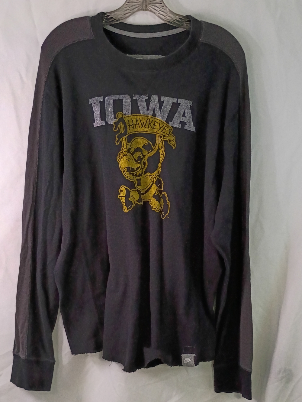 Nike Men’s Long-Sleeve Crewneck Shirt - Black with Gold Graphic